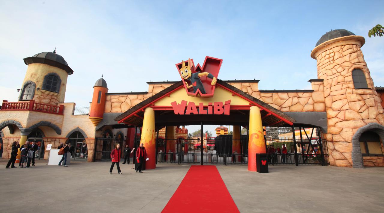 SC_PM_110409_WALIBI_OPENING_035