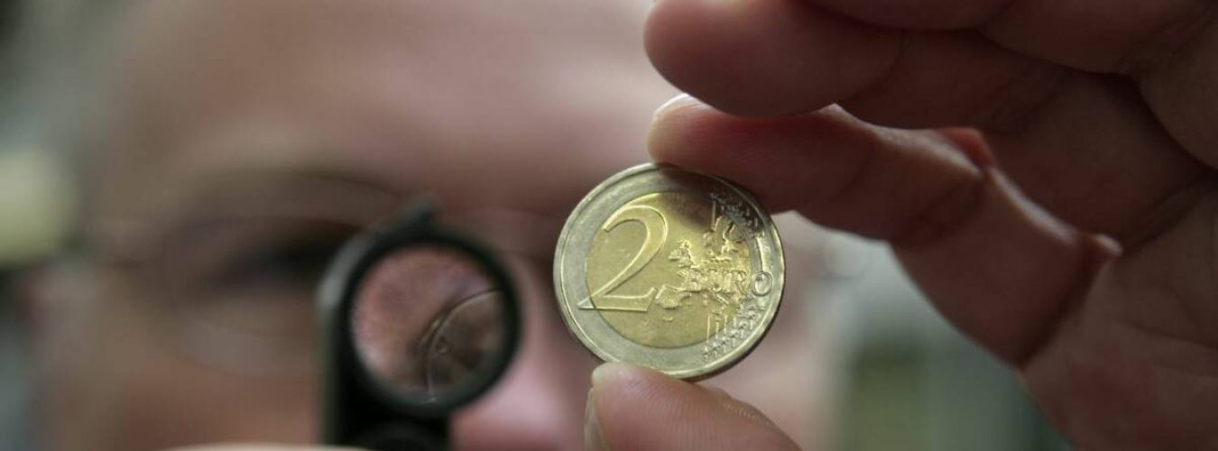 Voici les 6 pièces de 2 euros qui valent une fortune ! - Radio