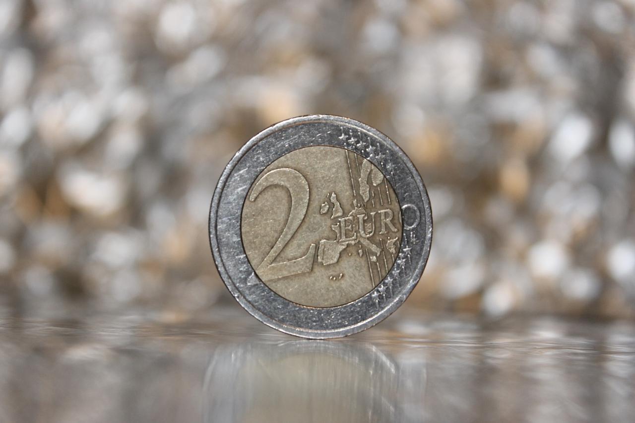 2 euros