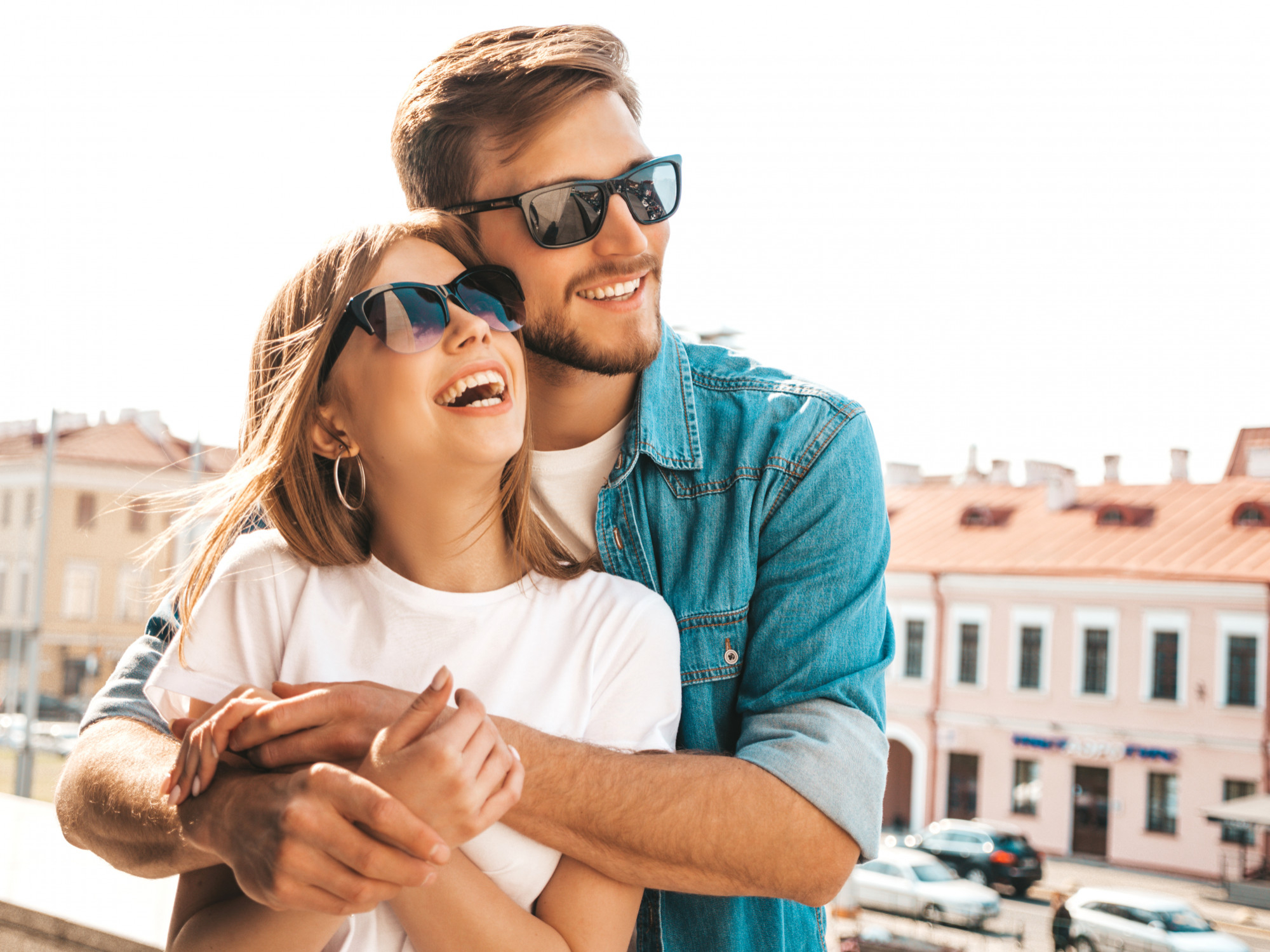 portrait-of-smiling-beautiful-girl-and-her-handsome-boyfriend-woman-in-casual-summer-jeans-clothes (1)