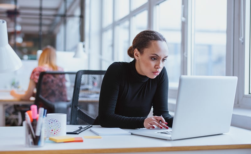 position-assise-bureau